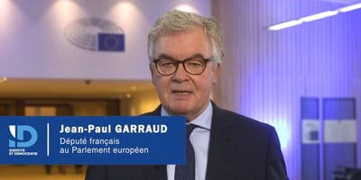 Trois jours après l’attaque islamiste à Paris, le Parlement Européen est en débat sur le terrorisme… d’extrême droite !